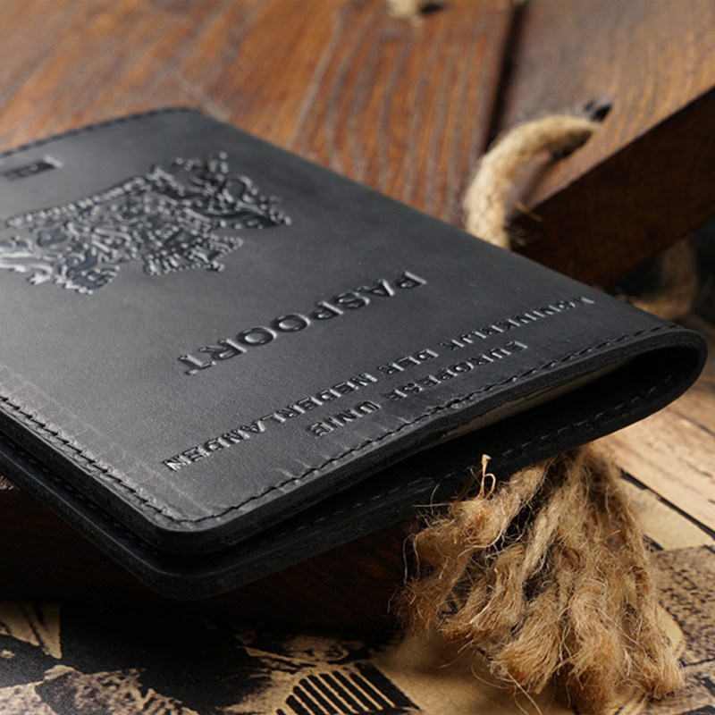 Dutch Passport Cover - Genuine - Travel Accessories Wallet recension och pris